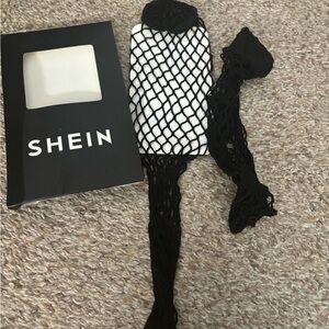 (SHEIN) fish net socks